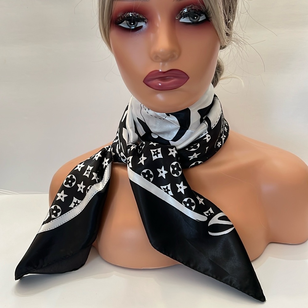 New Inspired Black & White Colored Fashion Scarf